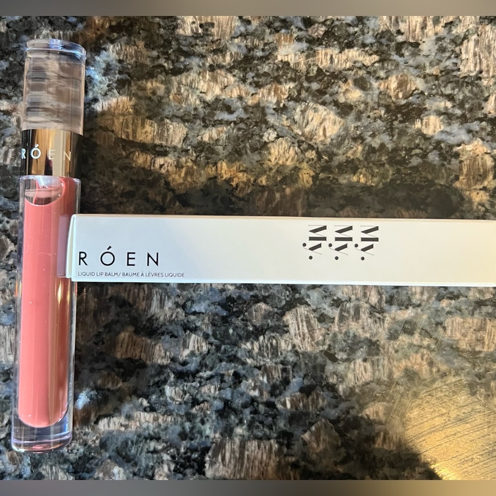 RÓEN Kiss My Liquid Lip Balm